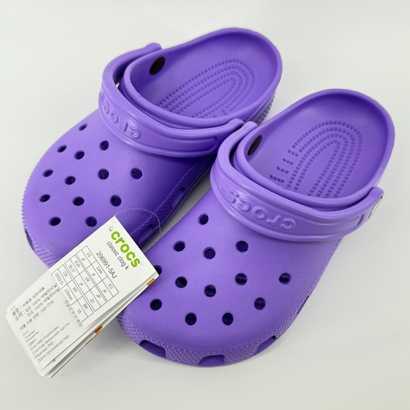 Crocs Kids Classic Clog Galaxy Purple 4 Big Kid J4 Water Shoe Slip On Comfy NWT - Picture 1 of 8